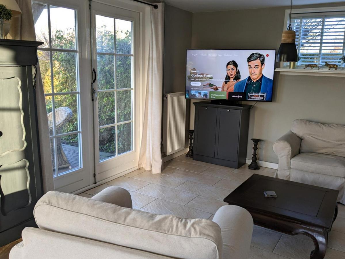 Tzummarum Gemuetliches Ferienhaus Mit Beheiztem Pool, Garten Und Ueberdachter Terrasse מראה חיצוני תמונה